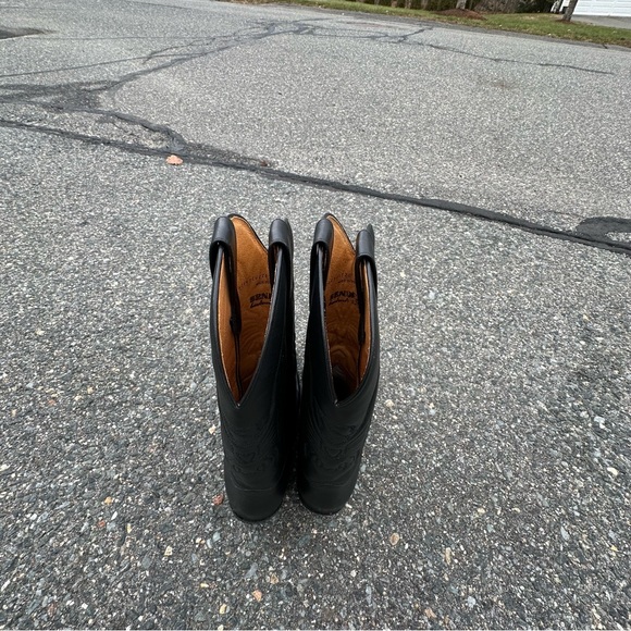 Sandra Men’s Cuervo Western Boots W/ Pointer Toe Size 11 Barely Used - Picture 10 of 12